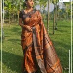 Rachna Banerjee Instagram - Crafted from silk cocoons, a Gicha silk is a classic weave that is a must in every wardrobe. Grab this exquisite 𝐆𝐢𝐜𝐡𝐚 𝐓𝐮𝐬𝐬𝐚𝐫 𝐒𝐚𝐫𝐞𝐞 curated by Rachna's Creation today! 𝐖𝐡𝐚𝐭𝐬𝐚𝐩𝐩 𝐨𝐧 𝟗𝟖𝟑𝟏𝟎𝟑𝟓𝟔𝟔𝟕 𝐭𝐨 𝐨𝐫𝐝𝐞𝐫. #RachnaBanerjee #RachnasCreation #actor #entrepreneur #Fashion #Saree #WeddingCollection #fashion #saree #womenswear #kolkata #mumbai #delhi #chennai #bangalore #hyderabad #joy #Gicha #Silk #IndianWeaves #WeavesOfIndia #IndianAttire #Classics #Tussar