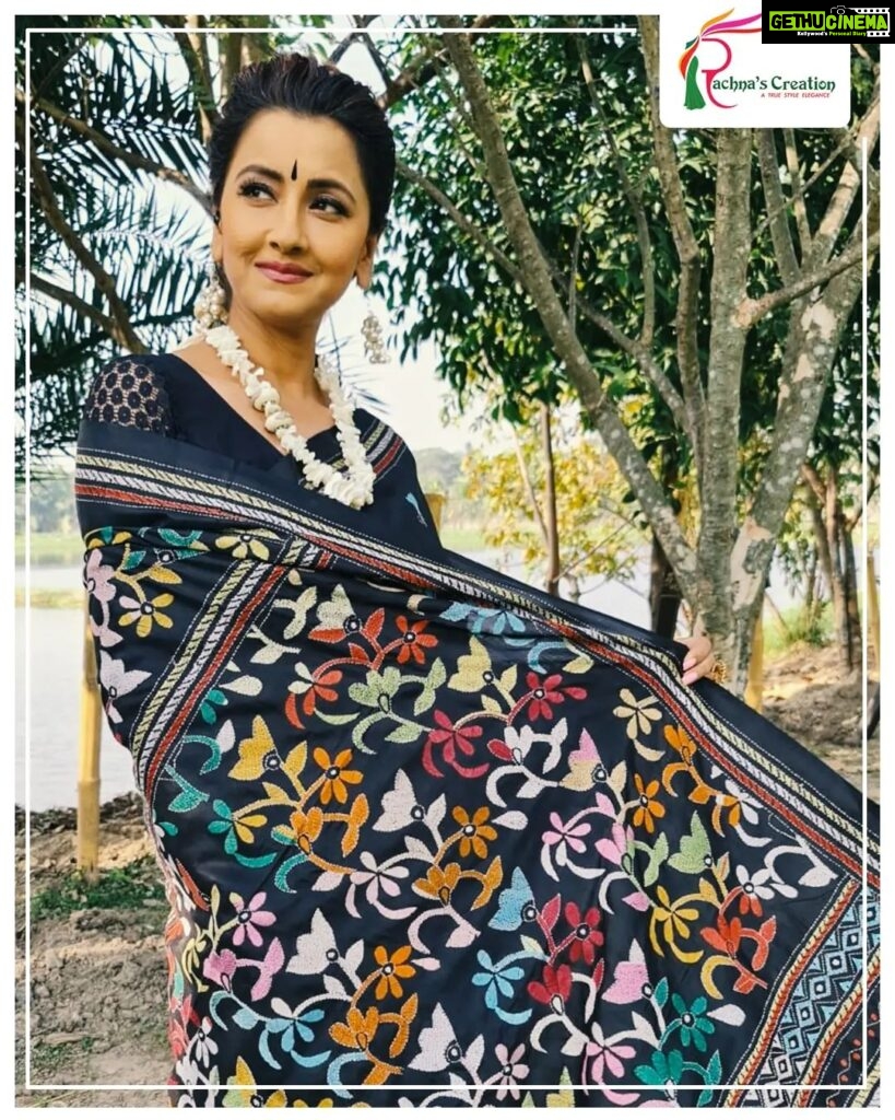 Rachna Banerjee Instagram - The premium Katan Silk, which is known as pure Banarasi silk, is the plain woven fabric made out of pure silk threads. The sheen & the durability of this smooth silk is complimented with the rich Kantha stitch augmenting the aesthetics of the 6 yards. 🟢শাড়ী টাইপ : কাঁথা স্টিচ করা কাতান সিল্ক শাড়ী 🛒#ShopNow from Rachna's Creation! 🙌🏻Care: dry wash 📲𝐖𝐡𝐚𝐭𝐬𝐚𝐩𝐩 𝐨𝐧 𝟗𝟖𝟑𝟏𝟎𝟑𝟓𝟔𝟔𝟕 𝐭𝐨 𝐨𝐫𝐝𝐞𝐫 #RachnaBanerjee #Fashion #katansilk #kanthastitch #Saree #IndianAttire #EthnicWear #EthnicAttire #Traditional #Fashionista #Style #StayStylish #StayFashionable #StyleStatement #OrderNow #BuyNow #Entrepreneur #Shopping #OnlineShopping #fashion #potd #ootd #ootdfashion #likeforlikes #lifestyle #india #facebookpost #instagram #katansilk
