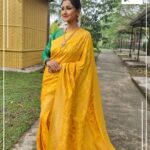 Rachna Banerjee Instagram - The adorable tanchoi benarasi sarees are gorgeous and traditional and made purely of silk. For every Puja or occasion, this is the best fit with the thread borders and the jacquard weaves 🟢History : The Tanchoi brothers from Gujarat introduced the art to the Indian weavers in Surat (Gujarat), and later the Varanasi weavers also started weaving these Sarees, in less expensive versions. 🙌🏻Care: Dry wash 📲𝐖𝐡𝐚𝐭𝐬𝐚𝐩𝐩 𝐨𝐧 𝟗𝟖𝟑𝟏𝟎𝟑𝟓𝟔𝟔𝟕 𝐭𝐨 𝐨𝐫𝐝𝐞𝐫 #RachnaBanerjee #Fashion #Saree #IndianAttire #EthnicWear #Traditional #Fashionista #Style #StayStylish #StayFashionable #StyleStatement #OrderNow #OnlineShopping #fashion #potd #ootd #ootdfashion #likeforlikes #facebookpost #instagram #tanchoi #silk #benarasi
