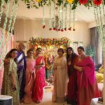 Rachna Banerjee Instagram - Ganapati Bappa Morya 🙏🙏 May bappa bless all of us with courage to embrace new beginnings.... #instagood#instadaily#instalike #instagram #instapostoftheday #RachnaBanerjee #ganapati #ganeshchaturthi #ganesha🙏 #blessings #goodvibes #goodtime #positvevibes #likesforlikesback #like #likesforlike #happymoments #puja #happymoments #memories