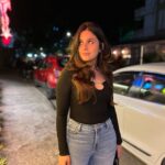 Rashmi Agdekar Instagram - Life lately is nothing but a series of throwback pictures 😂💁🏻‍♀️ Photos by dear @ahsaassy_ 💜 #bighairdontcare
