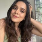 Rashmi Agdekar Instagram - It’s a 🪑 Affair 💕 Thank you @the_gileteen for this customised chair .. I love it 🙏🏼 #shoplocal #indianartisans #vocalforlocal #indiancraftsmanship #homedecorlovers