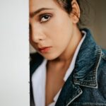 Rashmi Agdekar Instagram - Denim Days w/ 📸- @gauravhingne | styled by @dhwanii.jain 💙 #denim #love #sundaypost