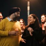 Rasika Dugal Instagram - There are few people you get to be comfortably off key with 😄 #FamJam A mad evening of unabashed (often off key 🤭) singing, many warm hugs, customary giggles (this one runs in the family!), realising you know all the hook steps 😄, singing lyrics you didn't know you knew and easily picking up exactly where we left off. Couldn't have asked for a warmer way to end the year ❤️❤️ Love you guys @upneet_dugal @kashvidugal @ramitdugal @avjitdugal #ManleenDugal @pritishahuja20 @karantaunk 📸: @frameinmedia