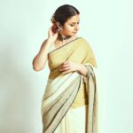 Rasika Dugal Instagram - 🕊️ Outfit: @anavila_m Jewellery: @motifsbysurabhididwania MUA: @mayura_makeup_hair Styling: @who_wore_what_when 📸: @sagarmohite96