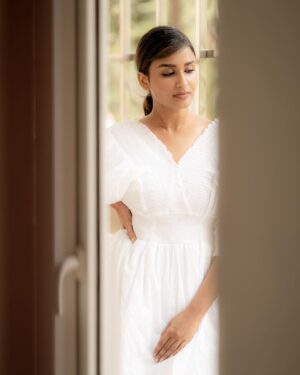 Reshma Muralidharan Instagram - 🤍
..
📸 @camerasenthil @rrajeshananda