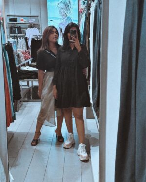 Reshma Muralidharan Instagram - Kannae… kannae..
Ellaam nee thaanadi....
Ende muthusee wishing you a very happy birthday @its_shabana_ 🩵
Miss being with you a day without meeting you is empty , like i dont have any memories to remember .I have each n everyday to tell story coz of you 😝😉 see you soon 🥂 i love you so much pakudss.. 
ende shundra muthanoooo nee 🙈🫶🏽🩵