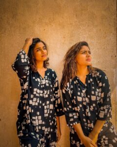 Reshma Muralidharan Instagram - R O M A N C H A M 🤙 @reshma_muralidaran_official