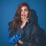Rhea Chakraborty Instagram - Roses are Red Violets are Blue Let’s SMASH THE PATRIARCHY, Me and you. #indiatodayconclave2023 #rhenew Outfit: @thelabel.jenn 🤍 Makeup: @miimoglam Hair: @kimberlyychu 📸 : @rishabhkphotography