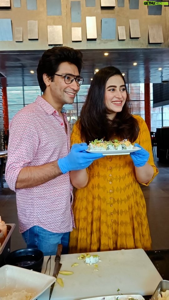 Ridhima Ghosh Instagram - Learning to make Sushi was indeed a fun experience! 😄 #sushi #sushilovers #sushimaking #feelitreelit