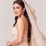 Ridhima Pandit Instagram - Me, Myself and I do 👰‍♀️💁🏻‍♀️🤩