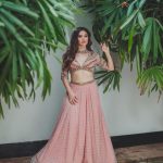 Ridhima Pandit Instagram - 🌸🌸🌸 Shoot Concept & Creative Direction: @thebridesofindia @mansidhanak Production: @mansidhanak @vinavb @mehtaakshit @revurgeofficial Makeup products: @Nourrbymallikabhat Makeup by: @mallika_bhat Hair by: @hairbyykaushall Location: @westinmumbaipowai Photography by: @abhithebear @_ayush.malviya_ Outfit: @rockystarofficial Jewellery: @rimayuO7 On set styling: @stylebysugandhasood @micu_28_ #TheBridesOfIndia ✨🧿 #ridhimapandit Mumbai, Maharashtra
