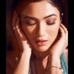 Ridhima Pandit Instagram - 🦋🦋🦋 Styled by: @_anushkapuri_ Outfit: @medusablinkedtwice Earrings: @anaqajewels Assisted by: @stylebygull Makeup- @meenalvidhani Hair- @makeupdiarybyrk Photographer- @pradhumna.sharma