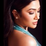 Ridhima Pandit Instagram - 🦋🦋🦋 Styled by: @_anushkapuri_ Outfit: @medusablinkedtwice Earrings: @anaqajewels Assisted by: @stylebygull Makeup- @meenalvidhani Hair- @makeupdiarybyrk Photographer- @pradhumna.sharma