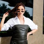 Ridhima Pandit Instagram - Hello there 😎 . . . . Makeup:- @sarrahmukadamedits Hair:- @anita_matkar Styled by:- @misfitsmakefits @justcallmevish @samiya_khann Accessories:- @Kickyandperky Jewellery PR:- @affiliates_pr Shoes:- @monrowshoes Shot & Edited:- @floodgate_inc @novotelmumbaiairport Novotel Mumbai International Airport
