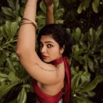 Rima Kallingal Instagram - 🚩🤣 Photography : @_viishnu_santhosh Travel Partner : @bookmytripholidays.c Styled by : @diyaaa_john Grading : @fahad_n.j Photography team : @afrithhussain