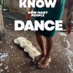 Rima Kallingal Instagram - NEYTHE From us to you, Mamangam Dance Company’s debut dance production, weaved with perseverance and passion! @greenarendran @poojitha.kuttikat @anusree.p.s_ @Gopika_manjusha @jayaprakashanju @d_i_z_u_z_a___ @aloshy_amal @ajaym7 @lionalleeshoy @ashwing1686 @anil_inspire @sherin.elisabeth.joshy @jibinjosephvn @savetheloom_org #mamangam #mamangamindia #danceproduction #rimakallingal #neythe #dancer #dance #contemporarydance #indiandance