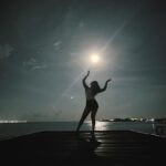 Rima Kallingal Instagram - Soaking in the moon 🌙 #fullmoon
