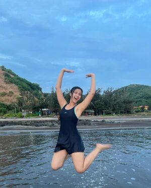 Ritika Shrotri Instagram - Beach please!

#beach #sea #photooftheday #sunset