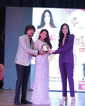 Riyaa Subodh Instagram - When in doubt, I wear purple. 💜 😉 

Surendranagar’s top model 2022.
Organised by @9_coloursevent_official  @shyam_9colours 

Outfit by @beauelifestyle 

Makeover by @the_beautytown 

Photography by @rd_fashionphotography  @nk_photography_24 

Managed by @tapanstyle 
 
Nail art by @daisynailstudio 
.
.
#event #jury #purple #happyme #modellife #gujju #beautypageant #award #gujarat #ilovemyjob #thankyougod