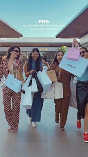 Roshni Chopra Instagram - you and who 😌🤝