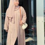 Saba Ibrahim Instagram - Check out the Abayas from @arabiancollection786 ❤️ . . For ordering 👇🏼 . . WhatsApp Arabian collection Mumbai - +91 9372987455 Arabian collection Dubai - +971 553895986 . . Follow their page to get Abayas in wholesale price . #arabiancollection#abaya#abayastyle#dubai#mumbai#sabaibrahim#sabakajahaan