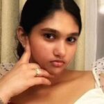 Sanam Shetty Instagram - Youngest contestant so far! Welcome #jovikavijayakumar . Iv met her and my 1st impression was that she seemed very level headed & composed for her age. Her nervousness on stage was obvious but hope she feels at home soon. Good luck #contestant9 #bbtamilseason7 #biggbosstamil7 @disneyplushotstartamil @vijaytelevision @littletalksmedia #vimarsanam
