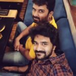 Sanam Shetty Instagram - Andha slap shot innum mind la iruku! #kavinsfriend #pradeepantony #contestant4 Wish you a brand new identity. Congratulations #biggbosstamil7 #BBTamilSeason7 @disneyplushotstartamil @vijaytelevision @littletalksmedia #vimarsanam
