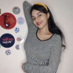 Sanam Shetty Instagram - You'll never get this moment back! #bepresent #tgif #livelovelaugh