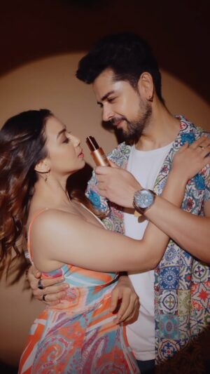 Sehrish Ali Instagram - A secret Love affair with KOHEVA : From breakouts to breakthroughs! 😇💘 
KOHEVA, The ultimate skin savior for my skin!💎

#Koheva #kohevaluxury #SkincareJourney #luxuryskincare #BetterTogether #privateaffair

Mua- @sunny_makeup_artist 
Studio- @paxtonequips 
Dop- @frames_by_harshit 
Costume- @monkandmei (Indian)
 @high_priestess_1111 (floral)