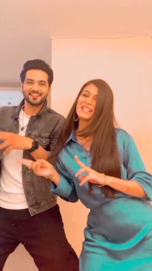 Shakti Arora Instagram - kinni kinni🫰🏻 #reehan ✨