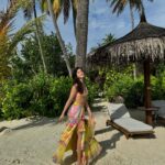 Shanaya Kapoor Instagram - just a happy morning running around in the sun @ncstravels @fushifaru #fushifaru #fushifarumaldives #collab ☀️