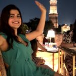Shenaz Treasurywala Instagram - It’s time to move to the villages. Check the AQI in your city today? We are in the top 10! Top 10 most polluted cities in the world 🌍 3 of them are in India !!! We are first but from the bottom sadly! What the AQI in your city today??