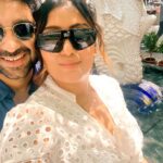Shireen Mirza Instagram - Husband tag wife 😭 || wife tag husband 😁 Vacations are to relax and explore not for shopping biwiyo!!! 🥲 Tag you wife. 😭 #trending #reelsinstagram #reelsindia #singapore #vacation #vacationmode #tourist #husbandandwife #husband #wife #husbandwifejokes #shopping #fyp #trendingreels [ husband wife jokes, Singapore, funny reel, shopping, spending, explore, tourist, wanderlust] Singapore Flyer, Singapore