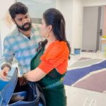 Shiva Jyothi Instagram - మా Toilet ప్రేమ కథ 🫶🫣 . . . . #comedy #contentcreator #content #bathroom #bathroomlove #jyothakka #couple #husband #wife #funnyvideos #trending #reelsinstagram Prestige High Fields