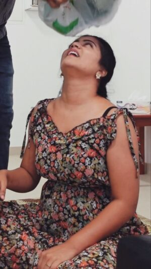 Shiva Jyothi Instagram - నేను లేకపోతే ఎట్లా.. బతుకతవో… శివజ్యోతి..🤣

@iam.savithri ❤️
.
.
.
#shivajyothi #jyothakka #couple #comedy #funny #funwithwife #husband #wife #wifeandhusband #funvideo