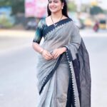 Shiva Jyothi Instagram - #happysunday Saree @label_dishana ❤️ #sundayvibes #saree #sareelove #happiness #shivajyothi #jyothakka