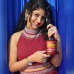 Shivani Sangita Instagram - Tarang Cine Utsav 2023 ❤️ “ Star of the Year ” 😇 Thank you to all my audiences, fans and well wishers, couldn't have been possible without all of you🥰🙏🏻 This is for Kissmiss, so thanks to the entire team for the movie @jhilikbhattacharjeeofficial @susantmani @swarajbarik_ Make up @sivani_sangita 😌 Hair @ipsitamoharanahd