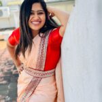 Shobanaa Uthaman Instagram - The biggest comeback is making yourself happy again❤️‍🩹💯 Ready to wear saree : @house_of_shrisha . . . . . . . . . . . #chennai#ootd#chennaifashion##chennaimodel#chennaiphotographer#kollywood#bollywood#chennaiblogger#pose#instadaily#instagood#instacool#okbye#model#chennaimodel#modelling#saree#saree#tamilponnu#promoter#promotion#collaboration#vijaytv#vijaytvserial#vijaytelevision#vijaytvshow#muthazhagu Chennai, India