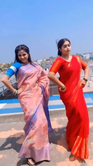 Shobanaa Uthaman Instagram - Aadadaaa..🤩😍🤩😍 Reel of the day ❤️😍 @ Muthazhagu shooting spot 📽️📸 
@tamannaahspeaks 
@karthi_offl 
@itsyuvan 

#instareels #reelsinstagram #reels #instamood #trendingreels #trendingsongs #love #rain #dance #dancereels #reelsviral #trendingnow #paiya #tamilmovie #shooting #spot #instadaily #reeloftheday