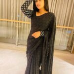 Shobanaa Uthaman Instagram - Be you...the world will adjust🖤✨ . . . . . . . . . . . #chennai#ootd#chennaifashion##chennaimodel#chennaiphotographer#kollywood#bollywood#chennaiblogger#pose#instadaily#instagood#instacool#okbye#model#chennaimodel#modelling#saree#saree#tamilponnu#promoter#promotion#collaboration#vijaytv#vijaytvserial#vijaytelevision#vijaytvshow#muthazhagu Chennai, India