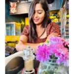 Shobanaa Uthaman Instagram - Still your best ✨ . . . . . . . . . . . #chennai#ootd#chennaifashion#chennaifashionblogger#fashionblogger#chennaimodel#chennaiphotographer#kollywood#bollywood#chennaiblogger#lightroom#potraitphotography#pose#instadaily#instagood#instacool#okbye#model#chennaimodel#modelling#saree#saree#tamilponnu#promoter#promotion#collaboration#vijaytv#vijaytvserial#vijaytelevision#vijaytvshow#muthazhagu Gossip Fusion Bistro & Dessert Bar