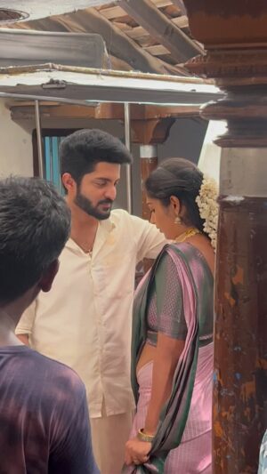 Shobanaa Uthaman Instagram - When u visit ur Frds shooting spot Thambi Bhoomi wat a this pa ..who s pavam muthualaghu or bhoomi #vijaystars #frds #couplegoals