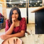 Shobanaa Uthaman Instagram - Everyday begins with expectations and ends with experiences 🙏🤞🏻 . . . . . . . . . . . #chennai#ootd#kollywood#bollywood#pose#instadaily#instagood#instacool#model#modelling#saree#saree#tamilponnu#promoter#promotion#collaboration#vijaytv#vijaytvserial#vijaytelevision#vijaytvshow#muthazhagu Fika Chennai