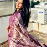 Shobanaa Uthaman Instagram - Teach your heart to lose attachment at anytime coz anyone can change at any moment ❤️‍🩹🥀 Ready to wear saree : @house_of_shrisha . . . . . . . . . . . #chennai#ootd#chennaifashion##chennaimodel#chennaiphotographer#kollywood#bollywood#chennaiblogger#pose#instadaily#instagood#instacool#okbye#model#chennaimodel#modelling#saree#saree#tamilponnu#promoter#promotion#collaboration#vijaytv#vijaytvserial#vijaytelevision#vijaytvshow#muthazhagu Chennai, India