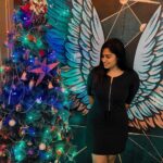 Shobanaa Uthaman Instagram - Merry Christmas from me to you🎄✨♥️ . . . . . . . . . . . #chennai#ootd#kollywood#bollywood#pose#instadaily#instagood#instacool#model#modelling#saree#saree#tamilponnu#promoter#promotion#collaboration#vijaytv#vijaytvserial#vijaytelevision#vijaytvshow#muthazhagu