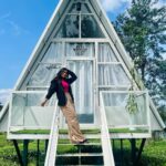 Shobanaa Uthaman Instagram - A frame stay in the middle of tea estate of wayanad has my heart ✨ . . . . . . . . . . . #chennai#ootd#kollywood#bollywood#pose#instadaily#instagood#instacool#model#modelling#saree#saree#tamilponnu#promoter#promotion#collaboration#vijaytv#vijaytvserial#vijaytelevision#vijaytvshow#muthazhagu#wayanad#aframe