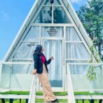 Shobanaa Uthaman Instagram - A frame stay in the middle of tea estate of wayanad has my heart ✨ . . . . . . . . . . . #chennai#ootd#kollywood#bollywood#pose#instadaily#instagood#instacool#model#modelling#saree#saree#tamilponnu#promoter#promotion#collaboration#vijaytv#vijaytvserial#vijaytelevision#vijaytvshow#muthazhagu#wayanad#aframe