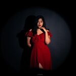 Shobanaa Uthaman Instagram - 𝐀 𝐡𝐚𝐮𝐧𝐭 𝐢𝐧 𝐕𝐞𝐧𝐢𝐜𝐞🍷 1/6... . FT : @itisshobanaa MUAH : @prakalya_bridal_studio Co-ordinated : @_.srimathypalanivel._ Space: @ravalstudios . Team : @peoplescreation #vizphotography #canon #chennaistreetphotography Chennai, India