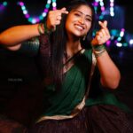 Shobanaa Uthaman Instagram - Diwali post ✨🤎 . . . . . . . . . . . #chennai#ootd#kollywood#bollywood#pose#instadaily#instagood#instacool#model#modelling#saree#saree#tamilponnu#promoter#promotion#collaboration#vijaytv#vijaytvserial#vijaytelevision#vijaytvshow#muthazhagu Chennai, India